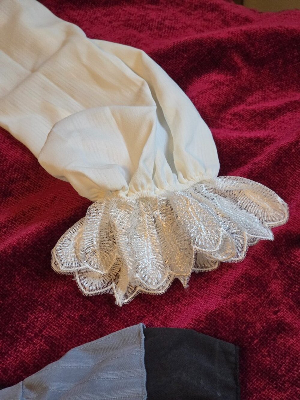 STUNNING EDWARDIAN STYLE HIGH WAISTED CORSET MAXI AND EMBELLISHED BLOUSE..S-M - Picture 9 of 13
